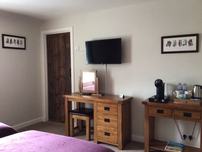 Room 2, Bridgend House B & B, Highland