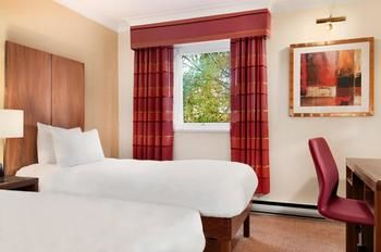 Others 4, Hilton Bracknell Hotel, Bracknell Forest