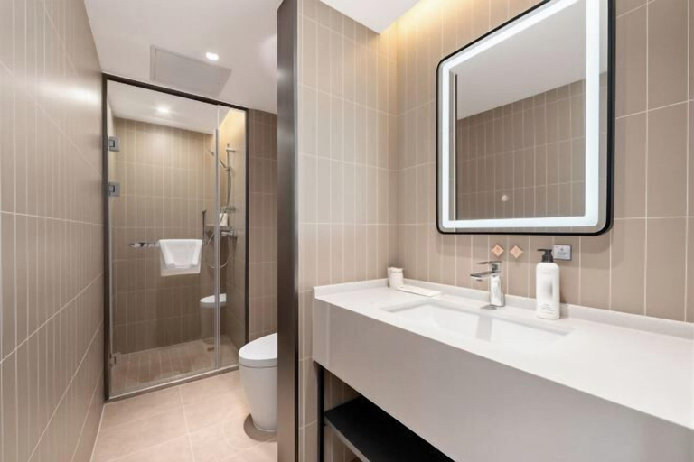 Bathroom 3, Jinjiang Inn (Northeastern University Development Zone Qinhuangdao), Qinhuangdao