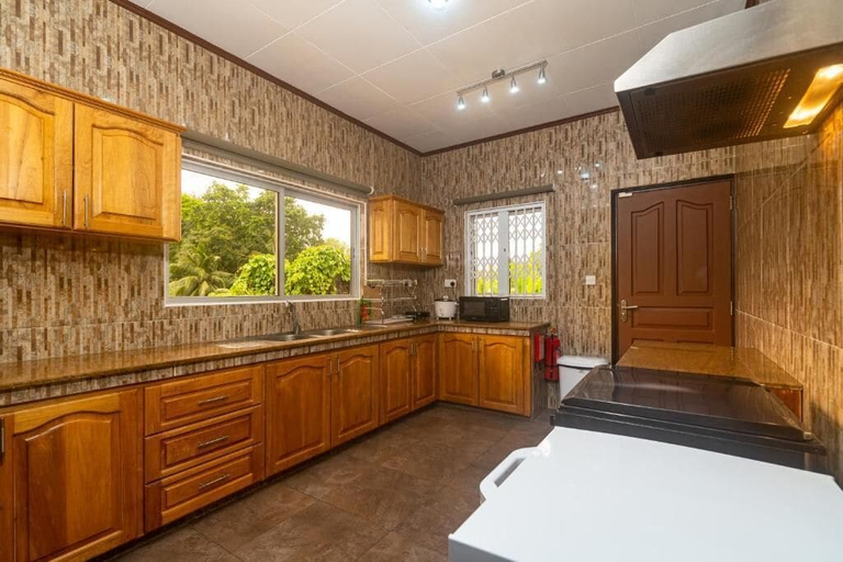 Others 5, Zeph Self Catering Apartment