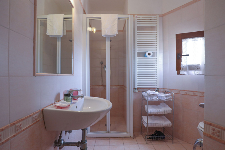 Bathroom 5, A Casa Mastacchi, Siena