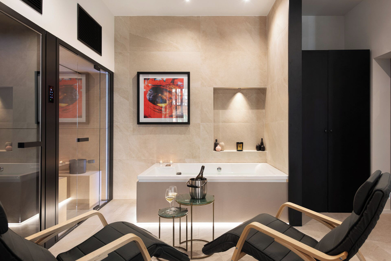 Bathroom 5, At Forty-One Apt 02, Rome