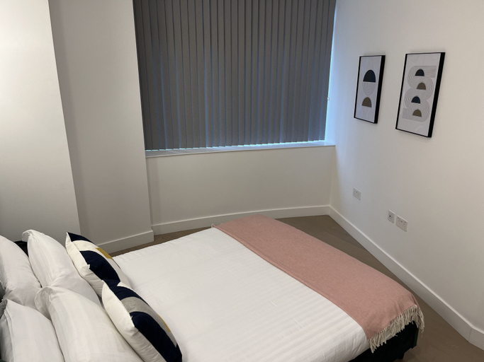 Bedroom 2, Charles Hope Apartments Brentford, London