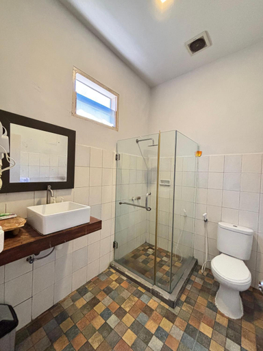 Bathroom, Tropical Beach Resort Sekongkang, West Sumbawa