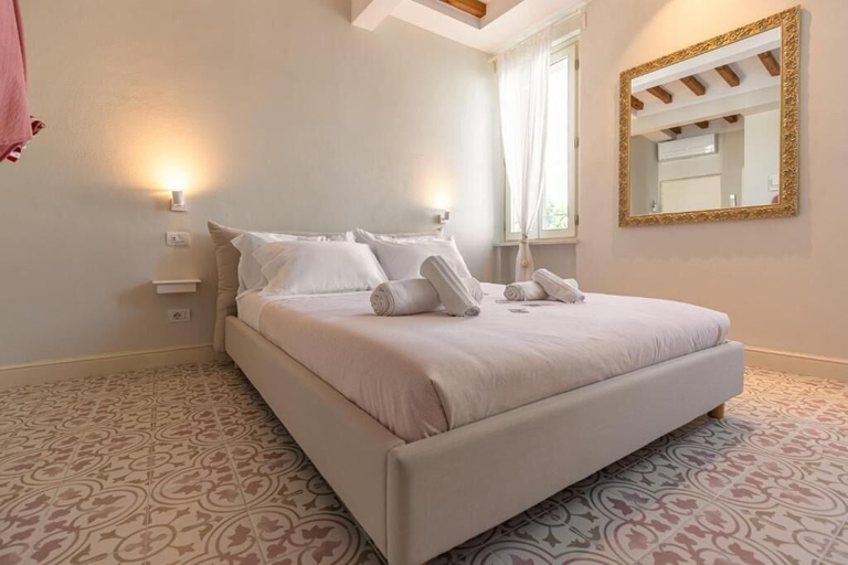 Bedroom 3, GLAM PARMA, Parma