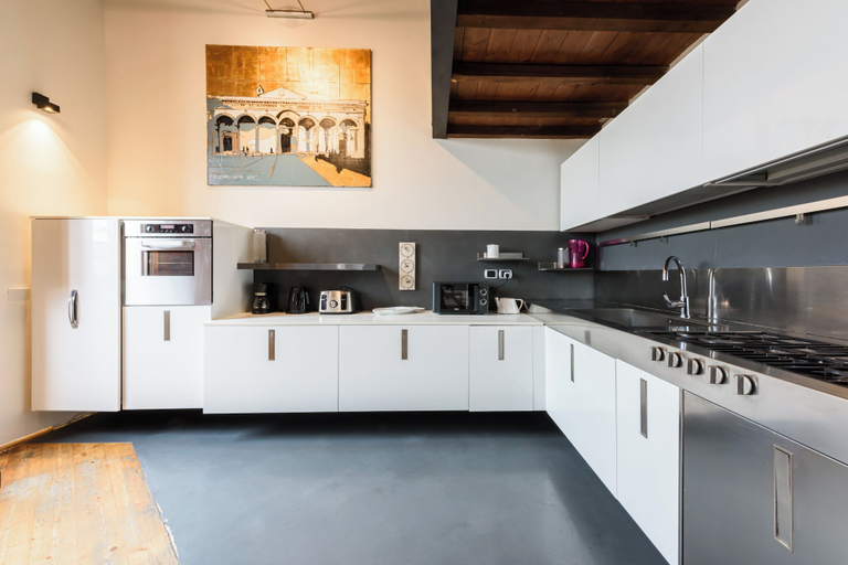 Private kitchen 3, Rustic-Chic Loft by the Duomo, Florence