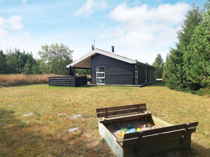 Others 4, 4 Star Holiday Home in Albaek, Frederikshavn