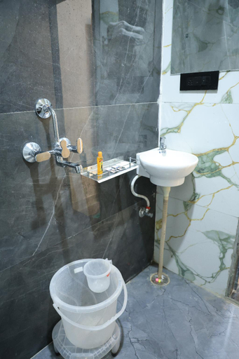 Bathroom 4, Hotel Krishna Royal Residency, Udaipur
