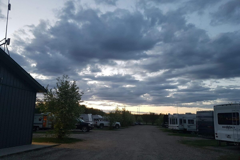 Parking, Edson RV Park & Campground, Division No. 14