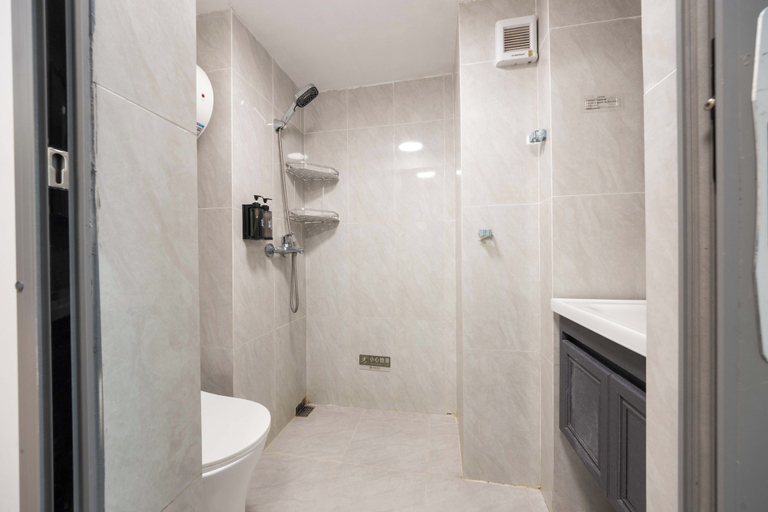 Bathroom 4, Mira Hotel Apartments, Guangzhou