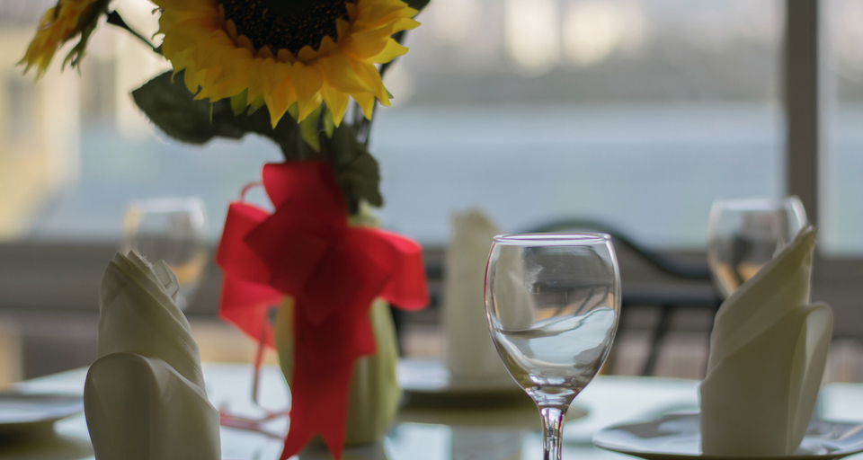 Food & Drinks 4, Hotel Luxstone Executive Suites, Pedro Domingo Murillo
