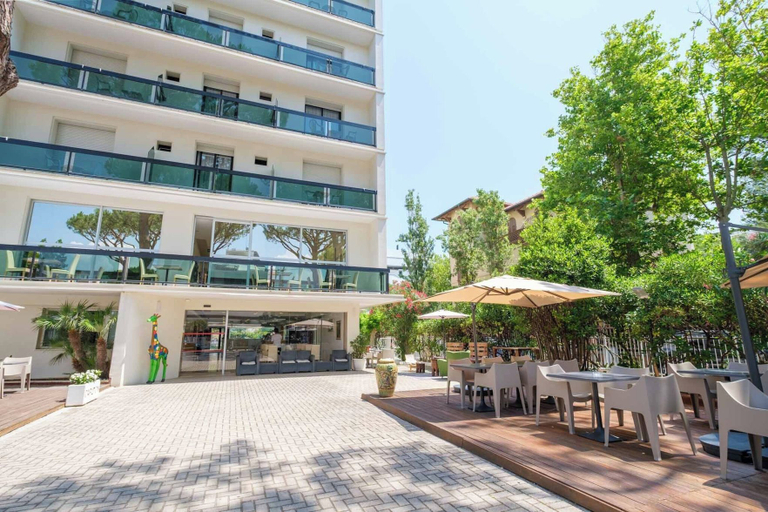 2, Hotel Carlton, Rimini