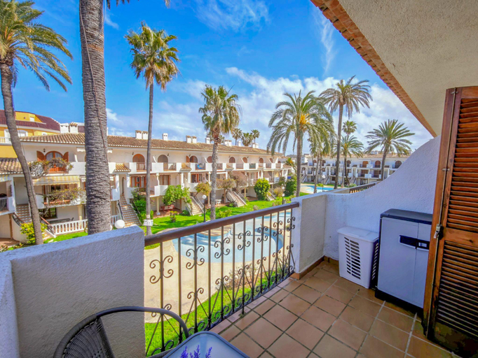 Others 5, 980, Alicante