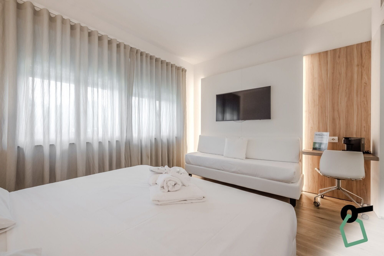 Bedroom 3, Hotiday Room Collection - Tirrenia, Pisa