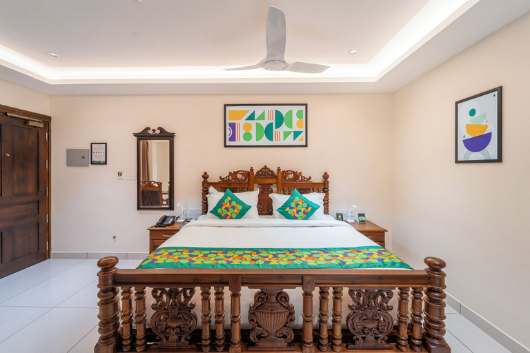 Room 5, Treebo Premium Silva Lux, Wayanad