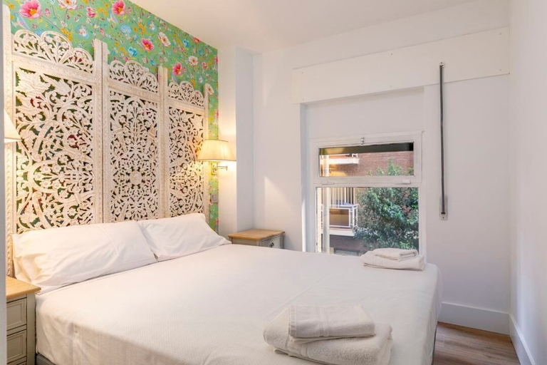 Bedroom 3, Apartahotel Quo Eraso, Madrid