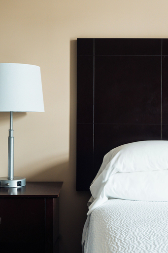 Bedroom 4, Yankee Clipper Motel, Waldo