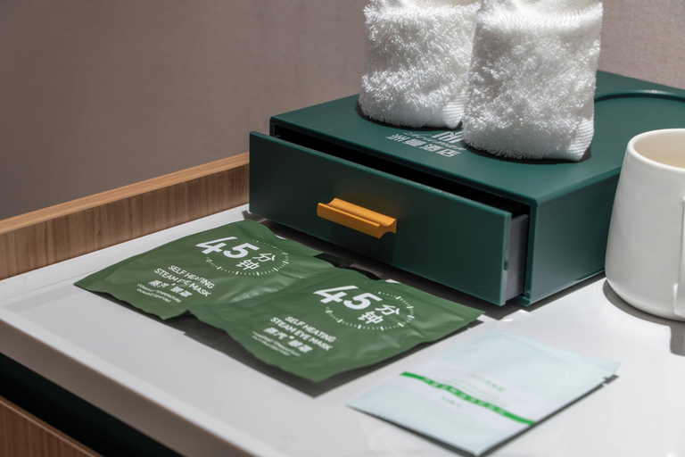 Bathroom amenities 5, ShenZhen & ZM Luxurious City View Hotel, Shenzhen