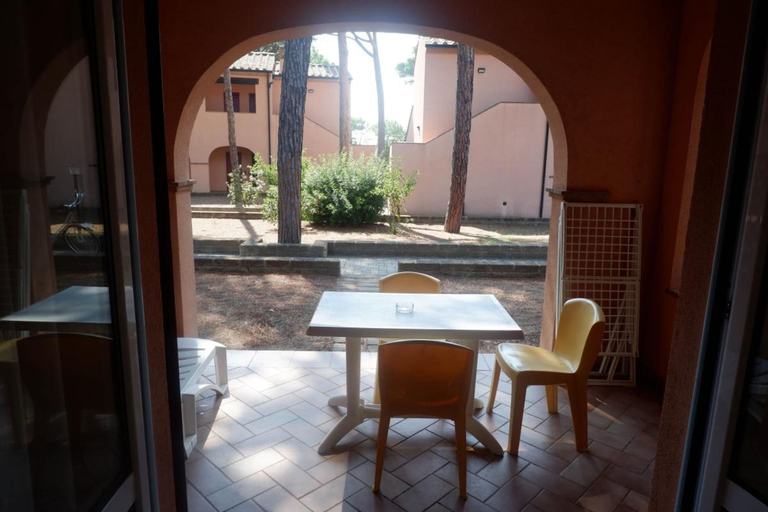 Room 4, Residence I Tusci 5p Half Board, Grosseto