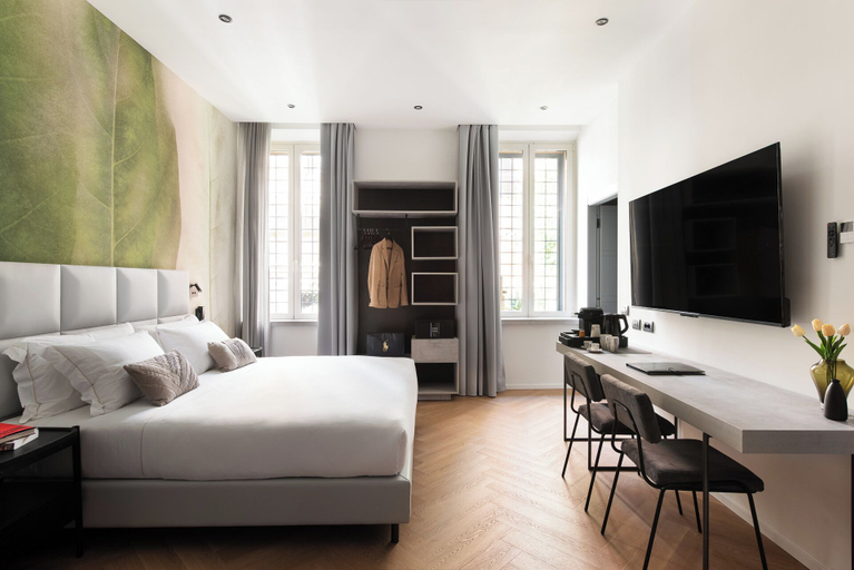 Room 3, At Forty-One Apt 02, Rome