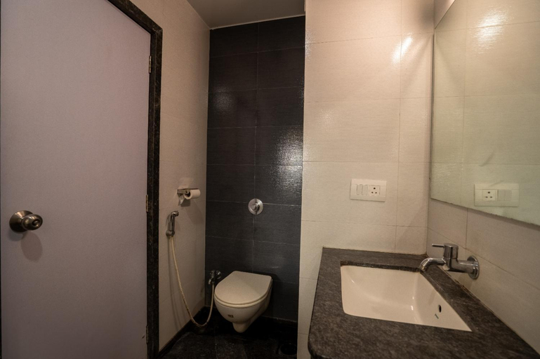 Bathroom 4, Krushnai Resort, Pune