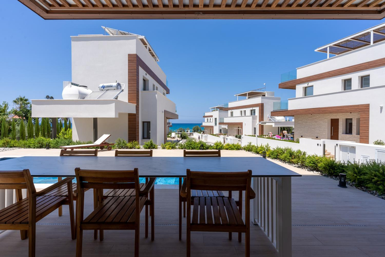 Others 4, Santa Barbara Seafront villas w jacuzzi pool