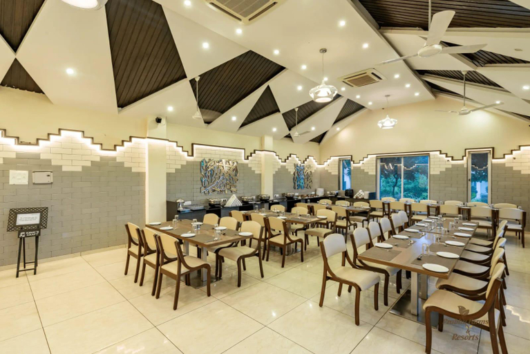 Food & Drinks 4, Prabhufarms & Resort by King's Kraft, Surendranagar