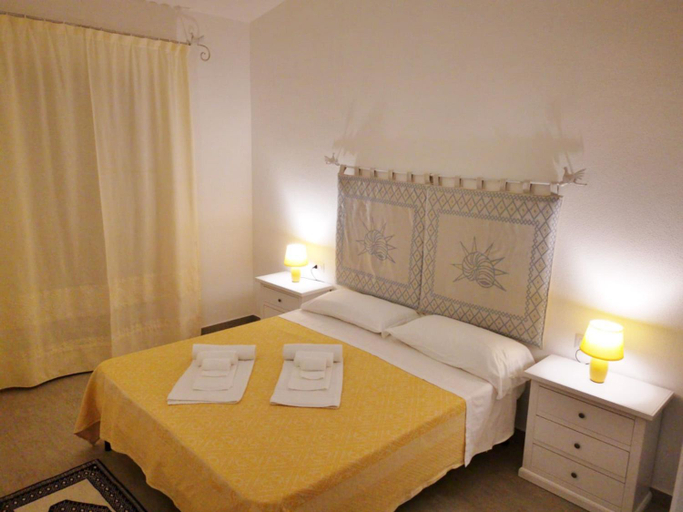Bedroom 3, The fantastic Residenza Badus 1 bedroom sleeps 4 child, Olbia-Tempio