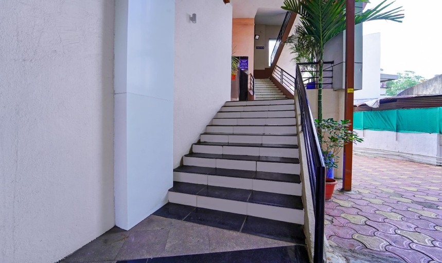Public Area 3, Itsy Hotels Sitara, Satara
