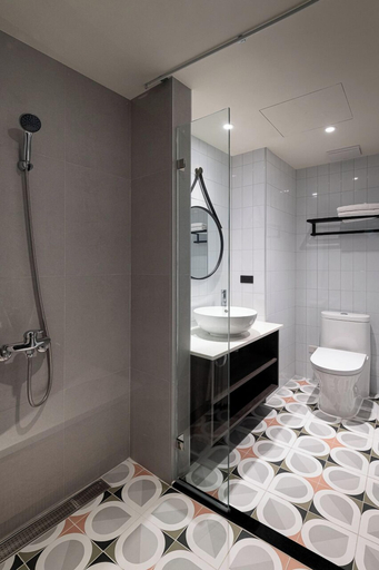 Bathroom 4, Hido Hotel II, Pingtung