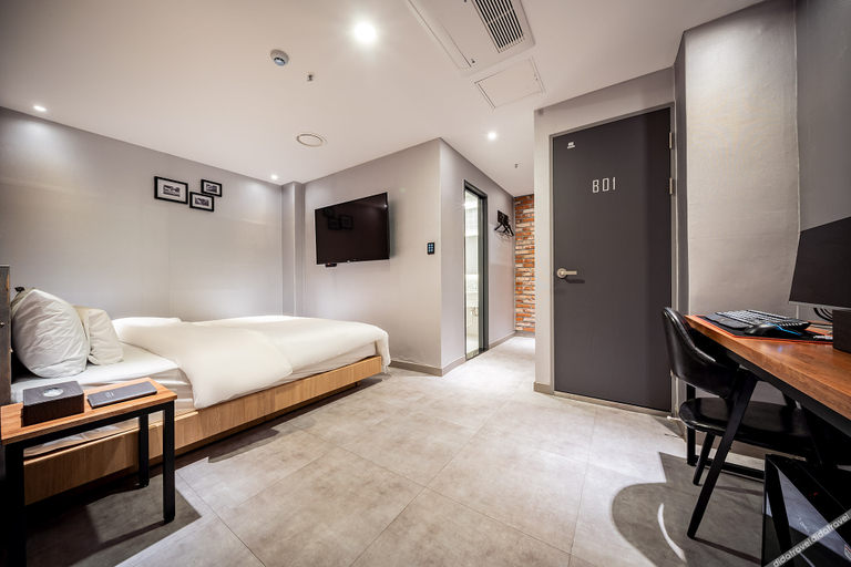 Bedroom 4, Yongin Soseol Smith Hotel, Yongin