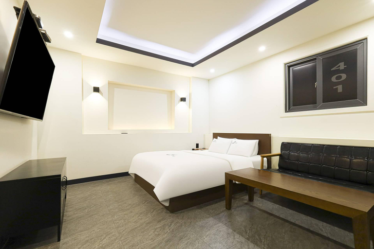 Bedroom 3, Incheon Airport Unsu Station Daily , Jung