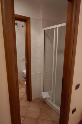 Room 5, Residence I Tusci 5p Half Board, Grosseto