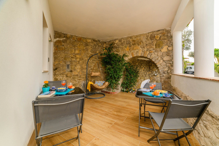 Property grounds 4, Estate4home - Iris Flat, Napoli