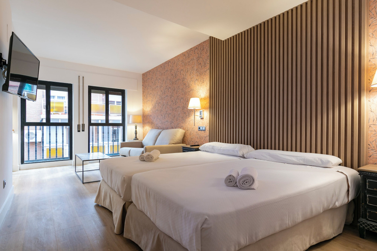 Bedroom 4, Apartahotel Quo Eraso, Madrid