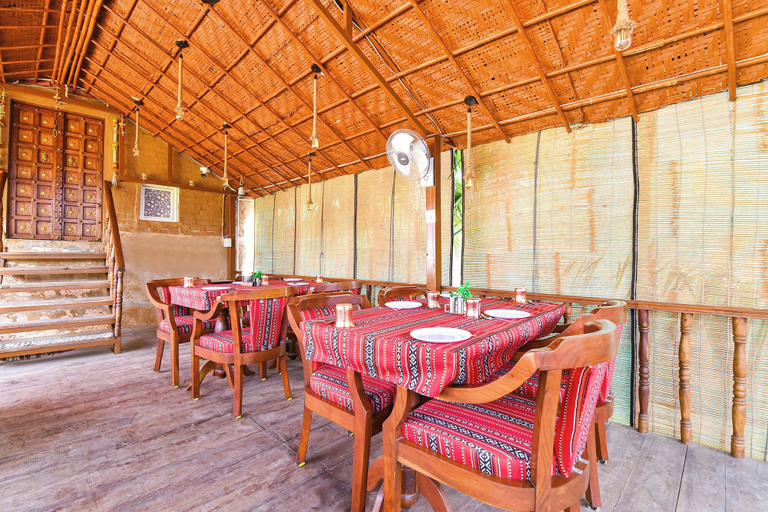 Restaurant 5, Fabhotel Nimabal Dhani, Jaipur