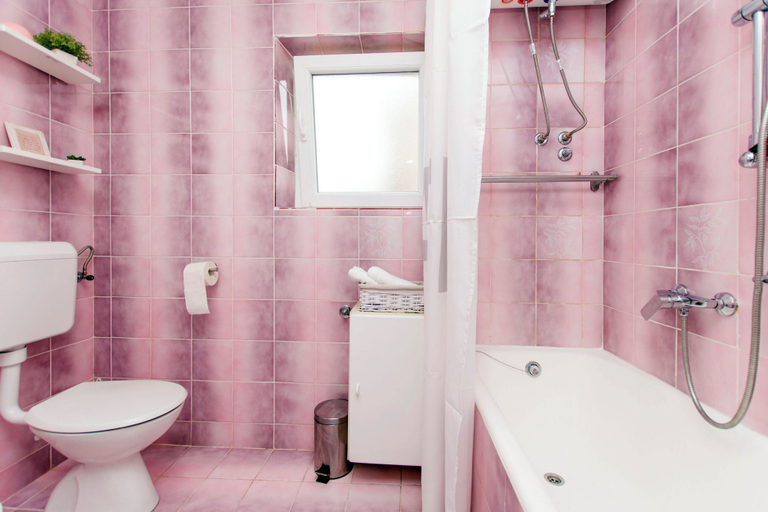 Bathroom 2, House Katy, Posedarje