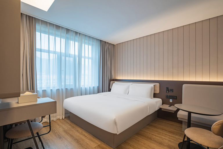 Bedroom 2, Hanting Hotel Xining Xinning Plaza, Xining