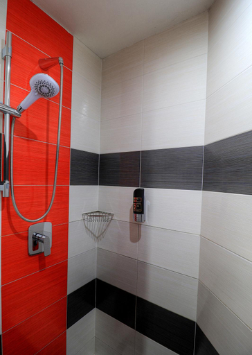 Bathroom 2, U Admirala, Kladno
