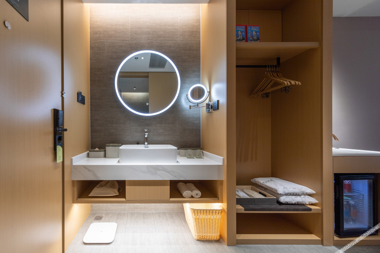 Bathroom 4, Atour Hotel Guiyang Dashizi Square, Guiyang