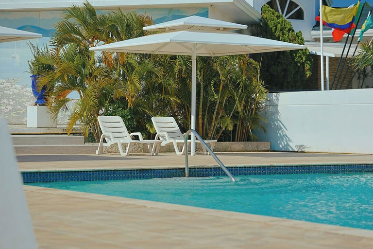Outdoor pool 5, Bocobay Aruba Racquet Club