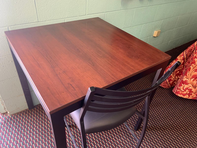 Dining, Best Budget Inn, Karnes