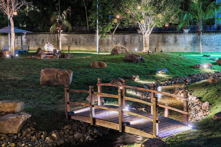 Property grounds 2, ZSZ Hot Spring Resort, Huizhou
