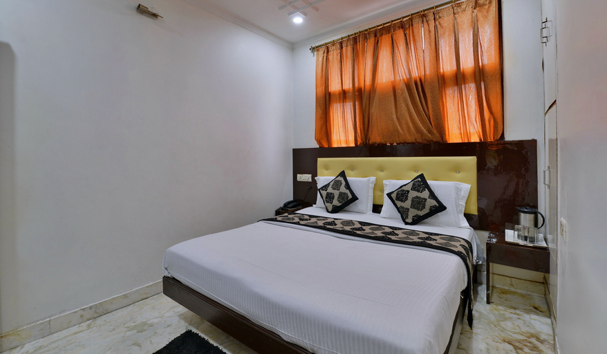 Bedroom 2, Stay with Hotel PG International, Delhi