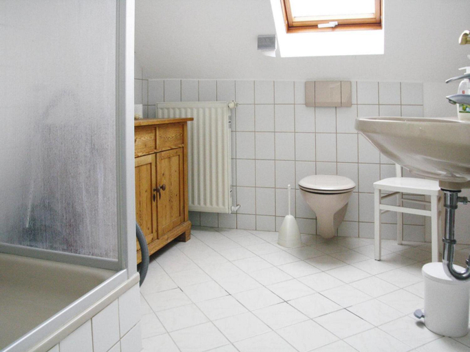 Bathroom 3, XXL Ferienhaus mit Sauna in Upost, Mecklenburgische Seenplatte