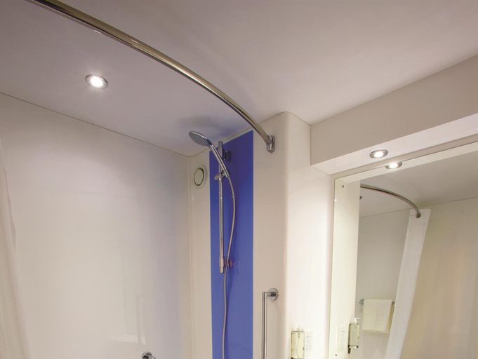 Bathroom 3, Travelodge Rugeley, Staffordshire