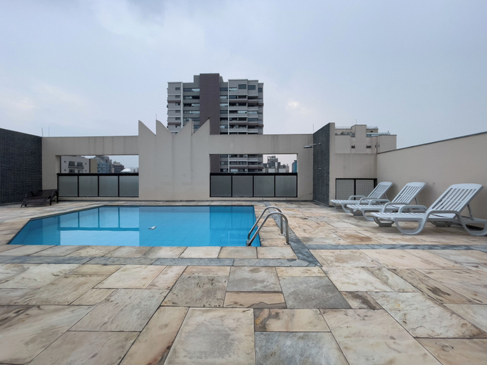 Pool 5, New York Plaza, São Paulo