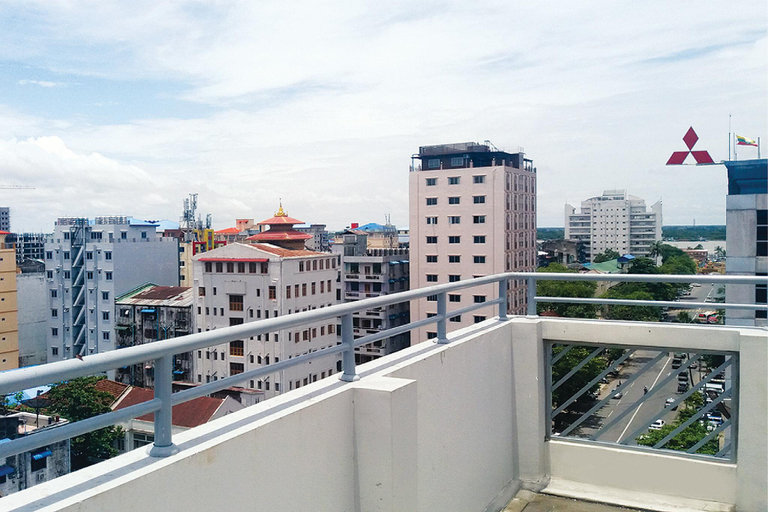 Public Area 2, Botahtaung Hotel, Yangon