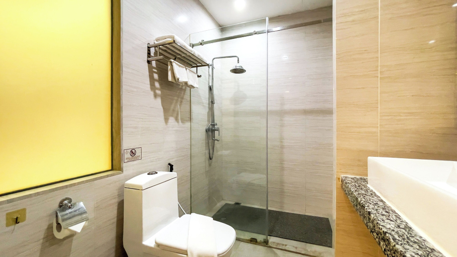 Bathroom 5, Elegant Airport Hotel, Prawet