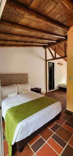 Room 5, Hotel y termales Las Heliconias, Zetaquirá